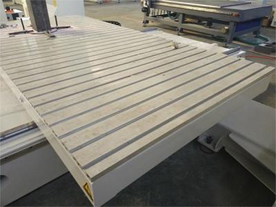 Máquina CNC de 5 ejes