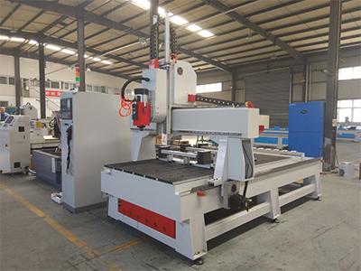 Fresadora CNC de 4 ejes