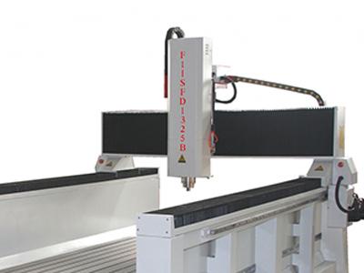 Fresadora de pórtico CNC