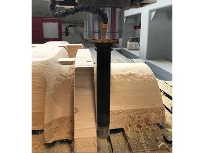 Fresadora de pórtico CNC