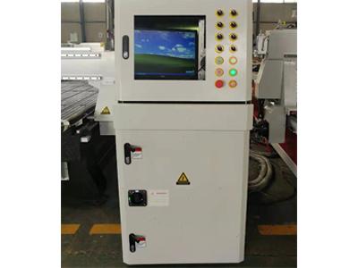 Fresadora CNC de 4 ejes