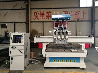 Fresadora CNC de 4 ejes