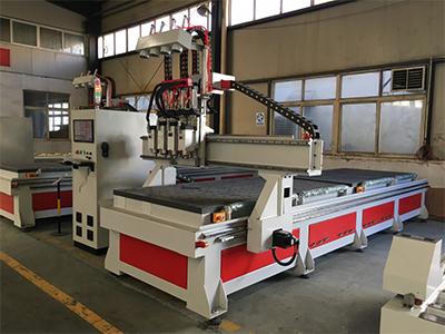 Fresadora CNC de 4 ejes