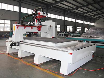 Fresadora CNC de 16 ejes